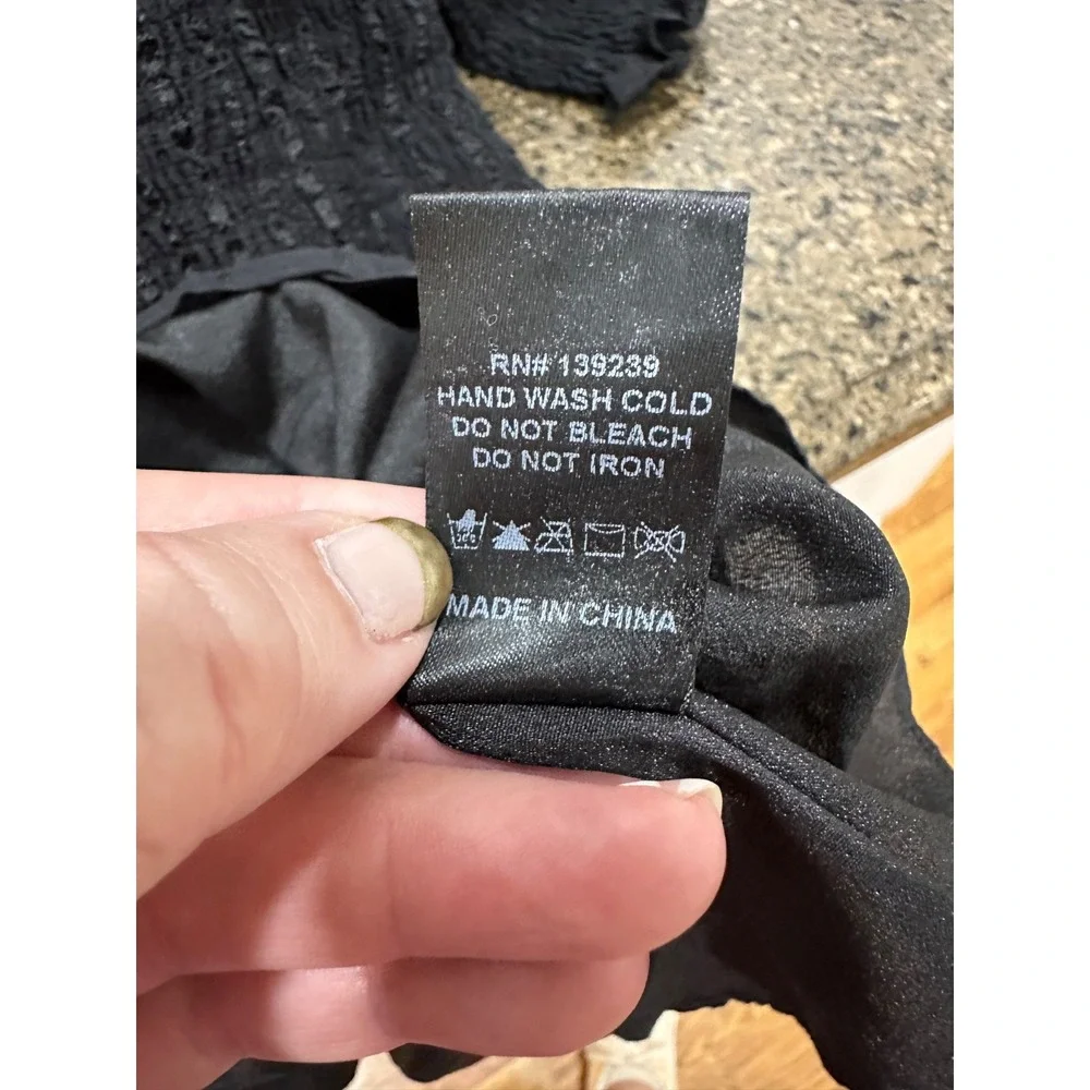 the pants‎ store black mini dress small